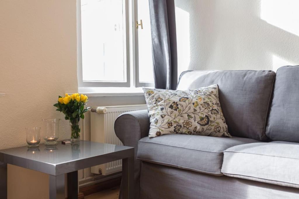 Zentrale Altbauwohnung Im Helmholtzkiez برلين المظهر الخارجي الصورة